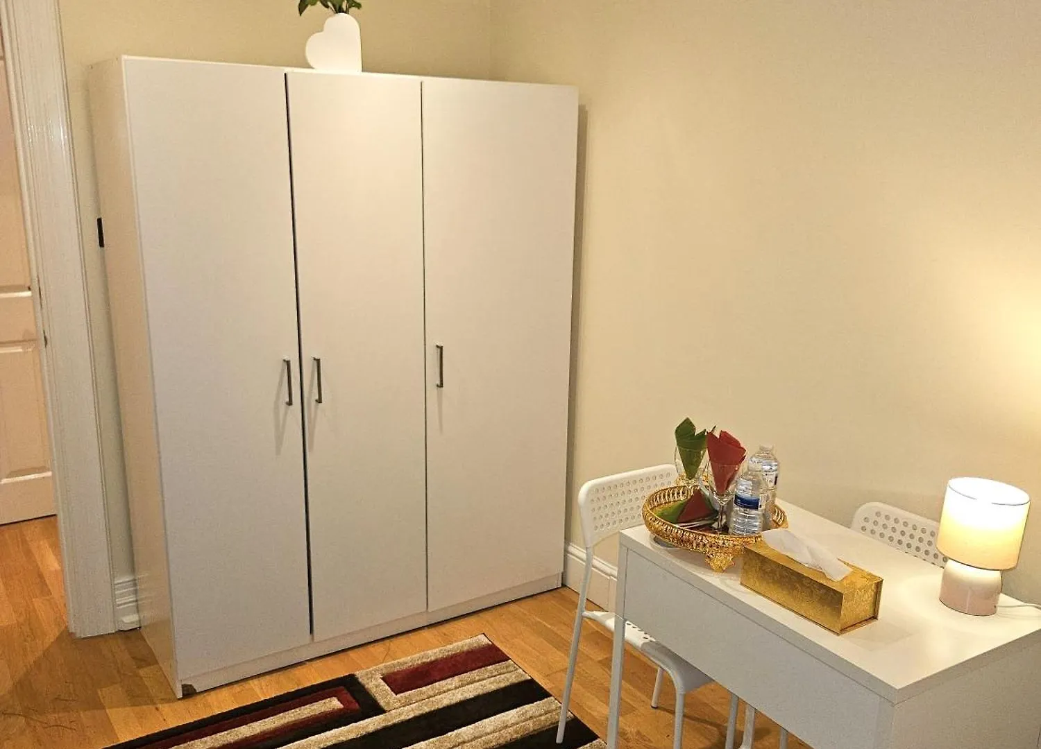 London Heathrow Glamour Mansion House Uxbridge Guest house