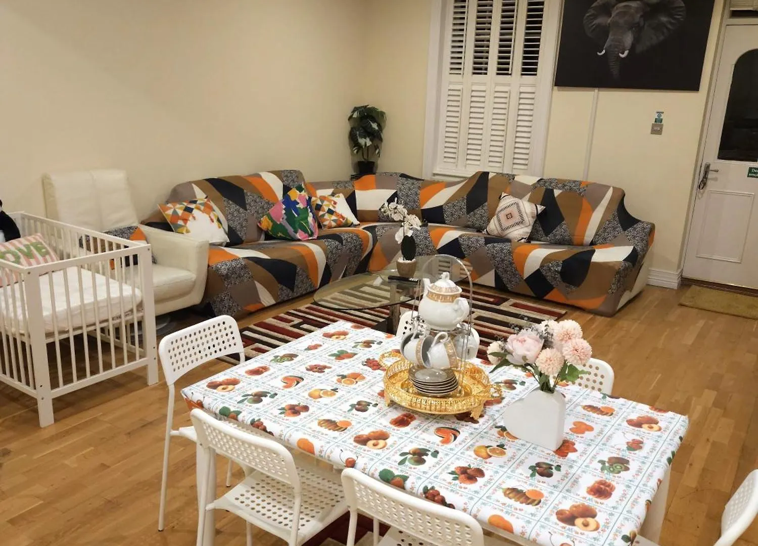 London Heathrow Glamour Mansion House Uxbridge United Kingdom
