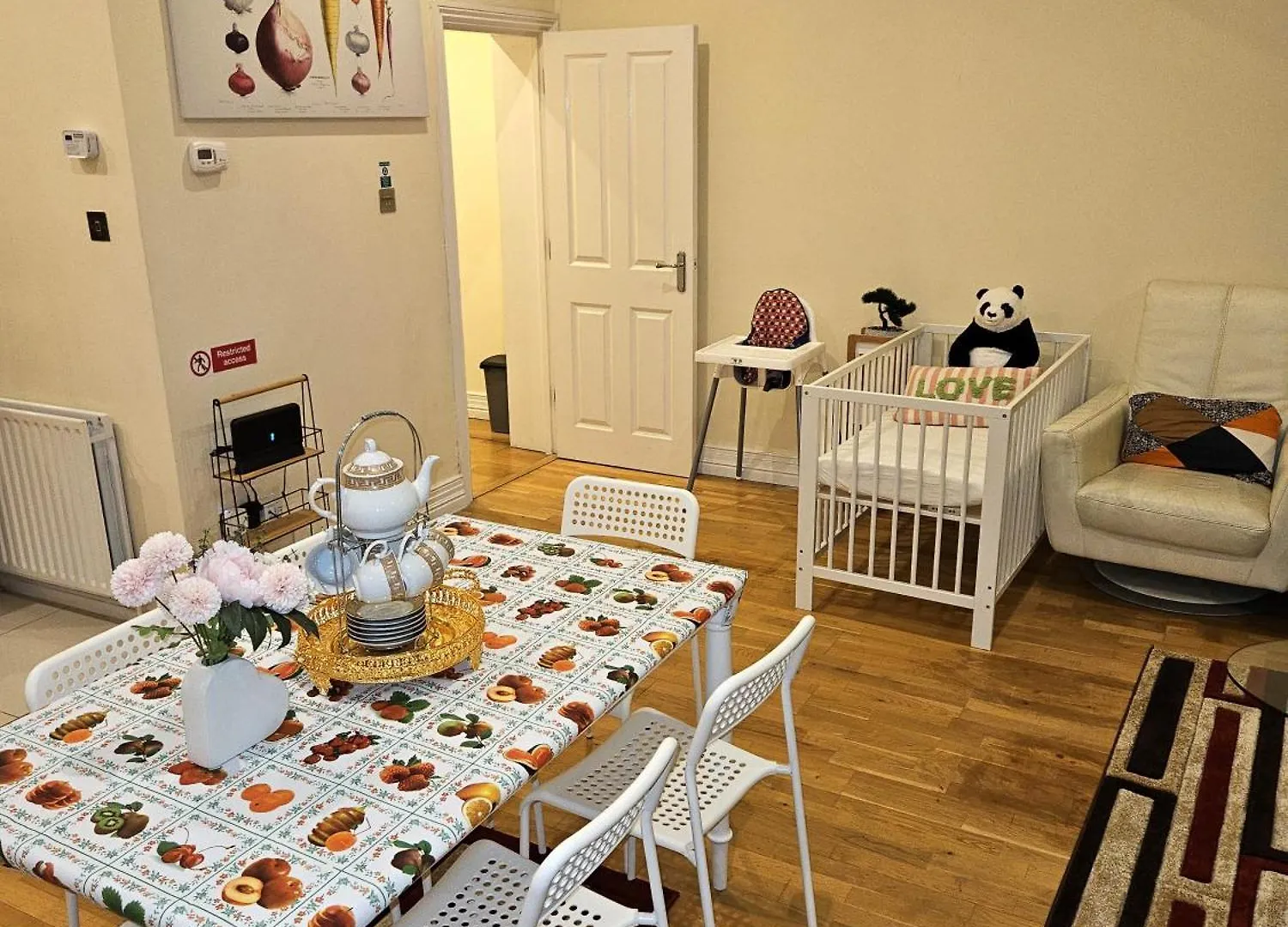Guest house London Heathrow Glamour Mansion House Uxbridge