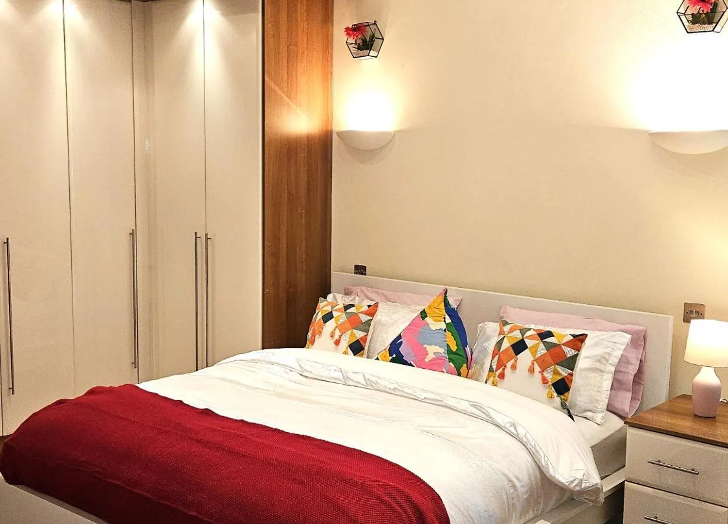 Guest house London Heathrow Glamour Mansion House Uxbridge United Kingdom