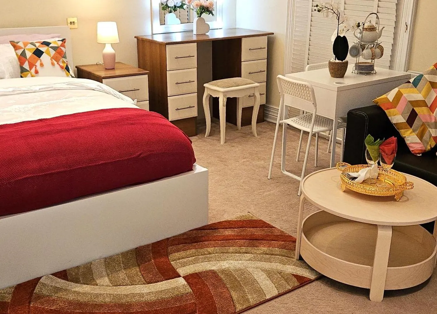 London Heathrow Glamour Mansion House Uxbridge Guest house