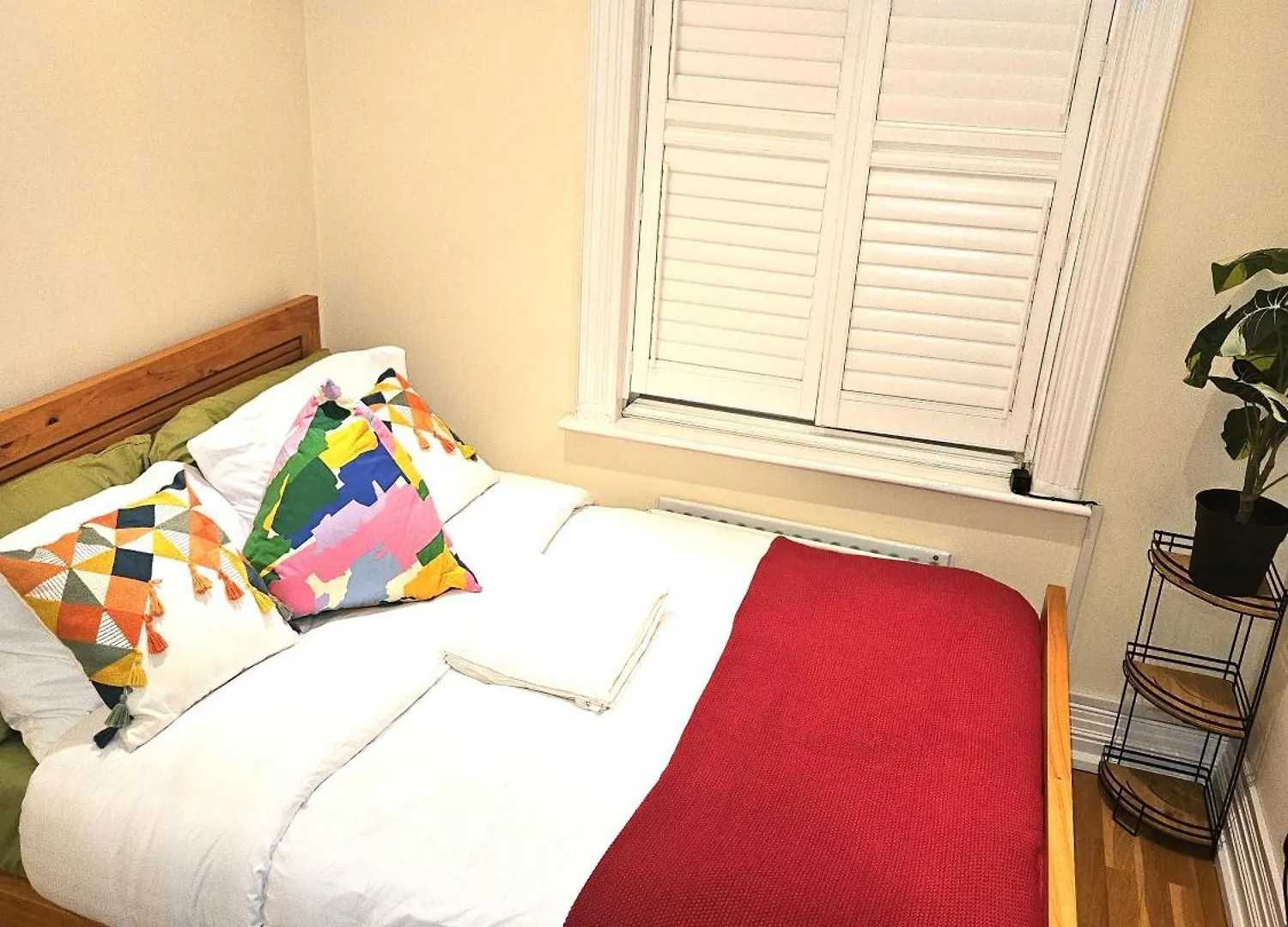 London Heathrow Glamour Mansion House Uxbridge Guest house